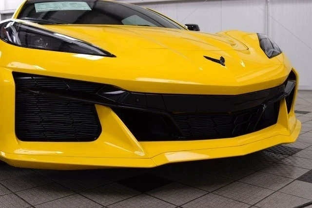 2025 Chevrolet Corvette C8 Z06 - Image 13 of 21