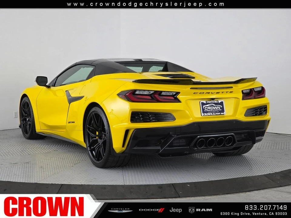 2025 Chevrolet Corvette C8 Z06 - Image 5 of 31