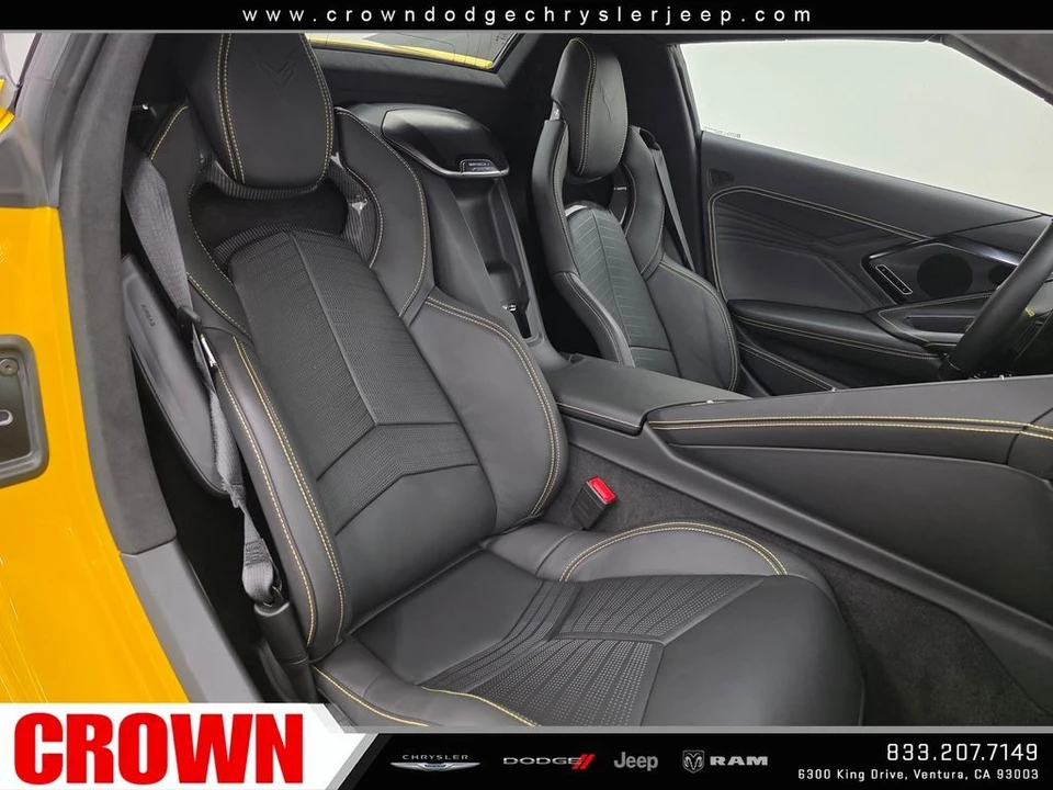 2025 Chevrolet Corvette C8 Z06 - Image 20 of 31