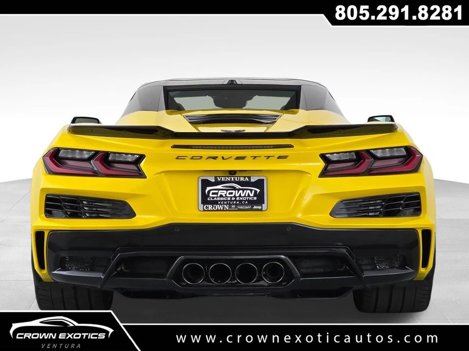 2025 Chevrolet Corvette C8 Z06 - Image 6 of 31