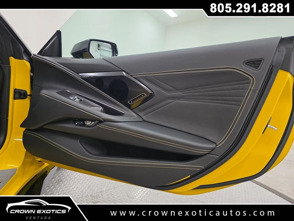 2025 Chevrolet Corvette C8 Z06 - Image 16 of 31