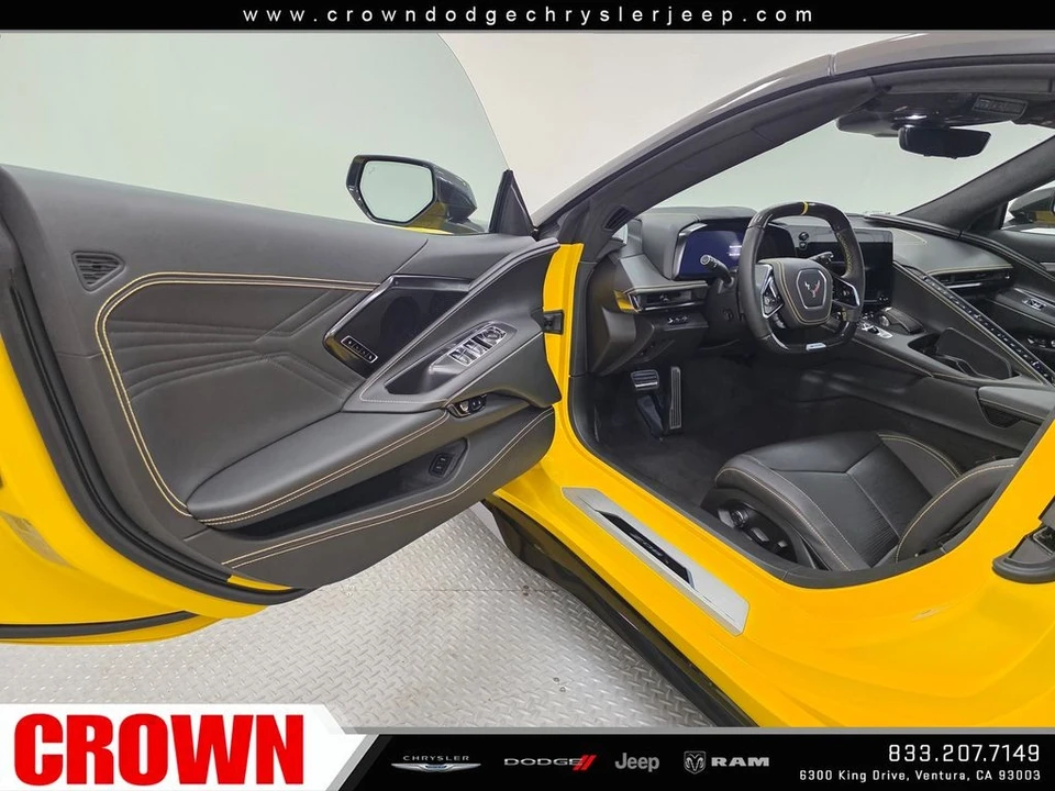 2025 Chevrolet Corvette C8 Z06 - Image 23 of 31