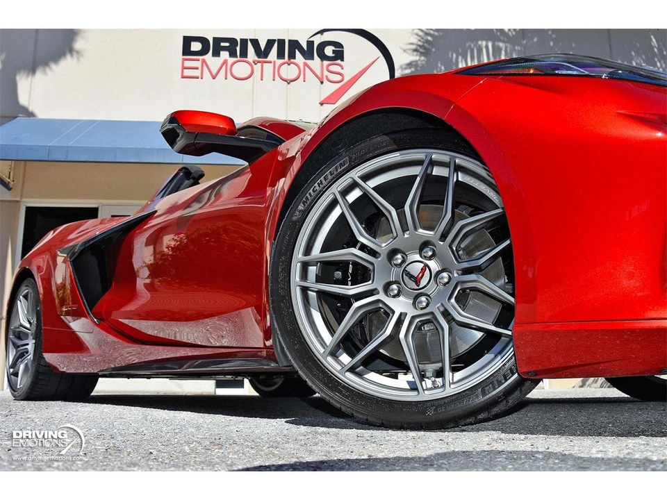 2025 Chevrolet Corvette C8 Z06 - Image 3 of 31