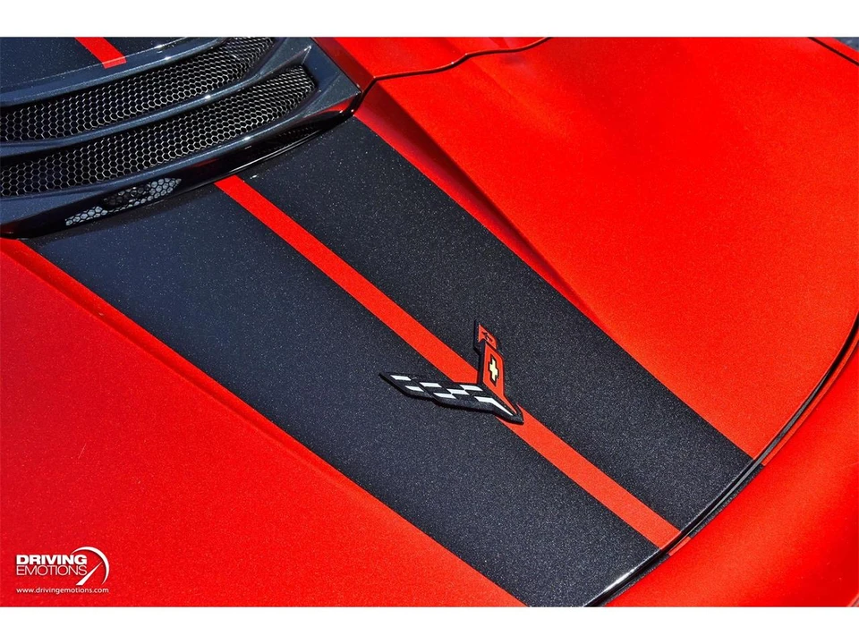 2025 Chevrolet Corvette C8 Z06 - Image 18 of 31