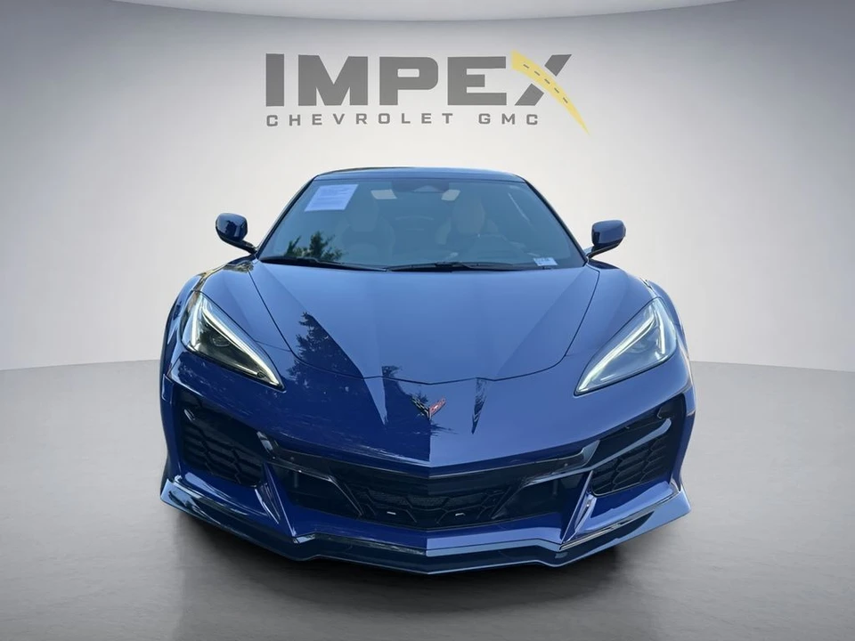 2025 Chevrolet Corvette C8 Z06 - Image 8 of 31