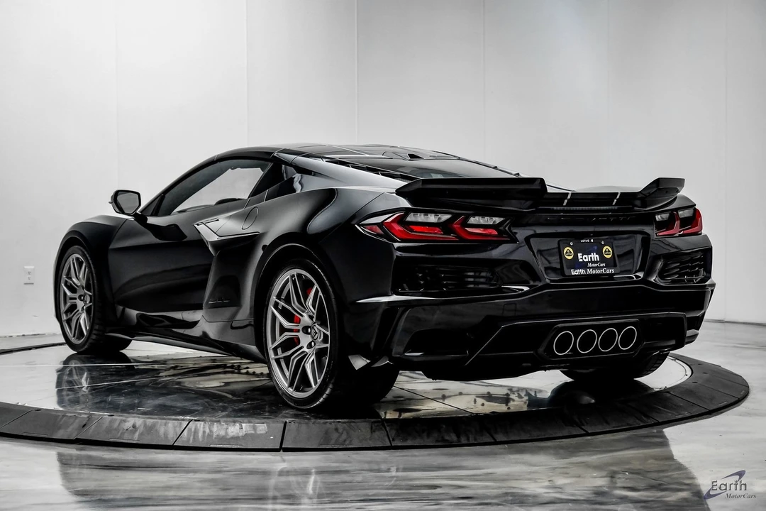 2025 Chevrolet Corvette C8 Z06 - Image 12 of 12
