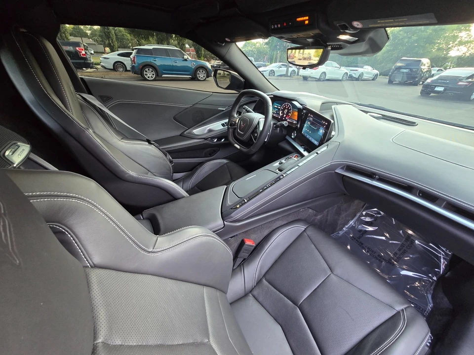 2025 Chevrolet Corvette C8 Z06 - Image 16 of 31