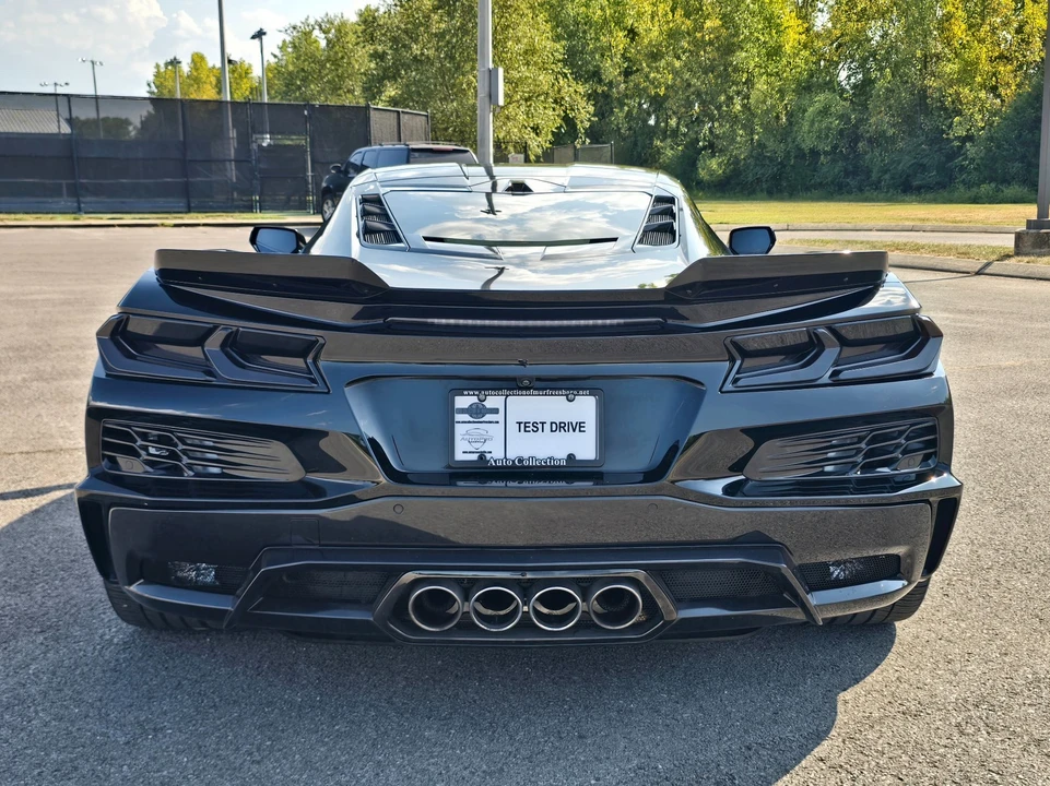 2025 Chevrolet Corvette C8 Z06 - Image 6 of 31