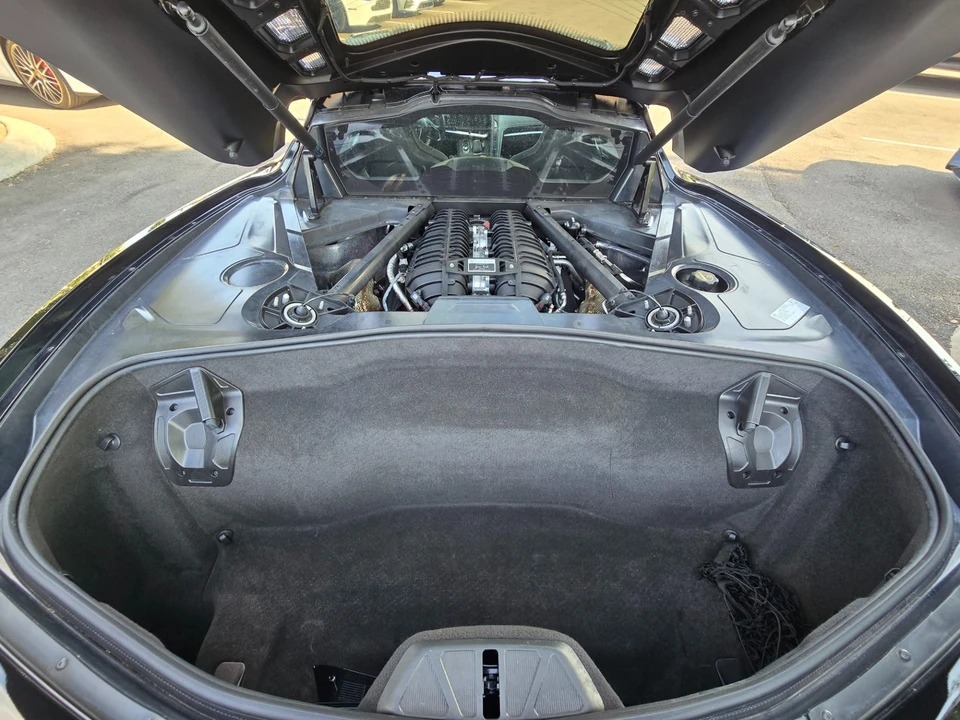 2025 Chevrolet Corvette C8 Z06 - Image 28 of 31