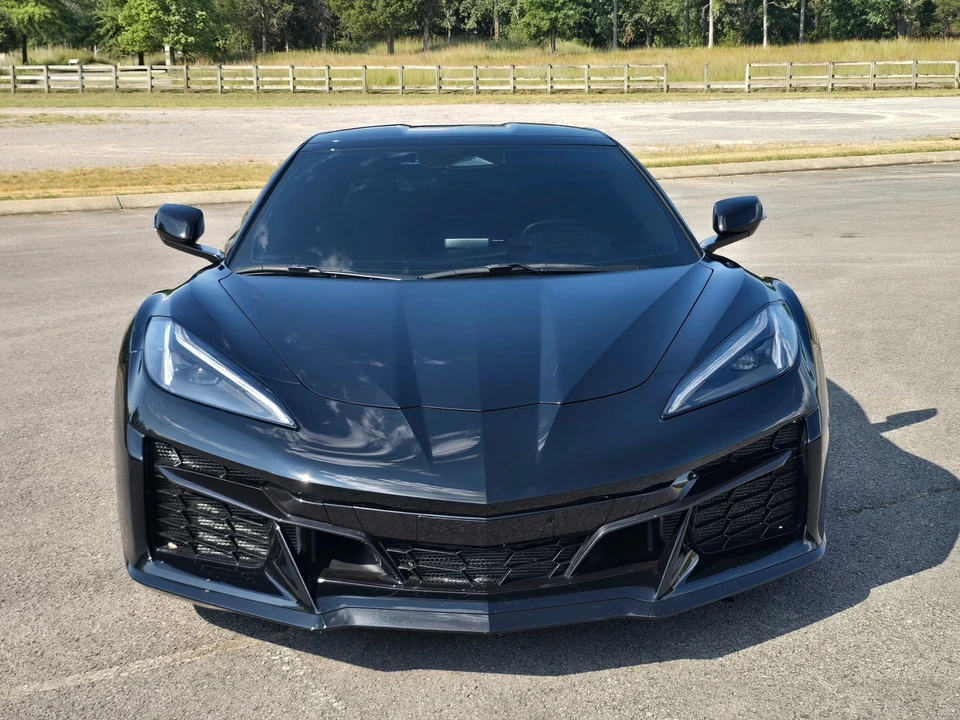 2025 Chevrolet Corvette C8 Z06 - Image 5 of 31