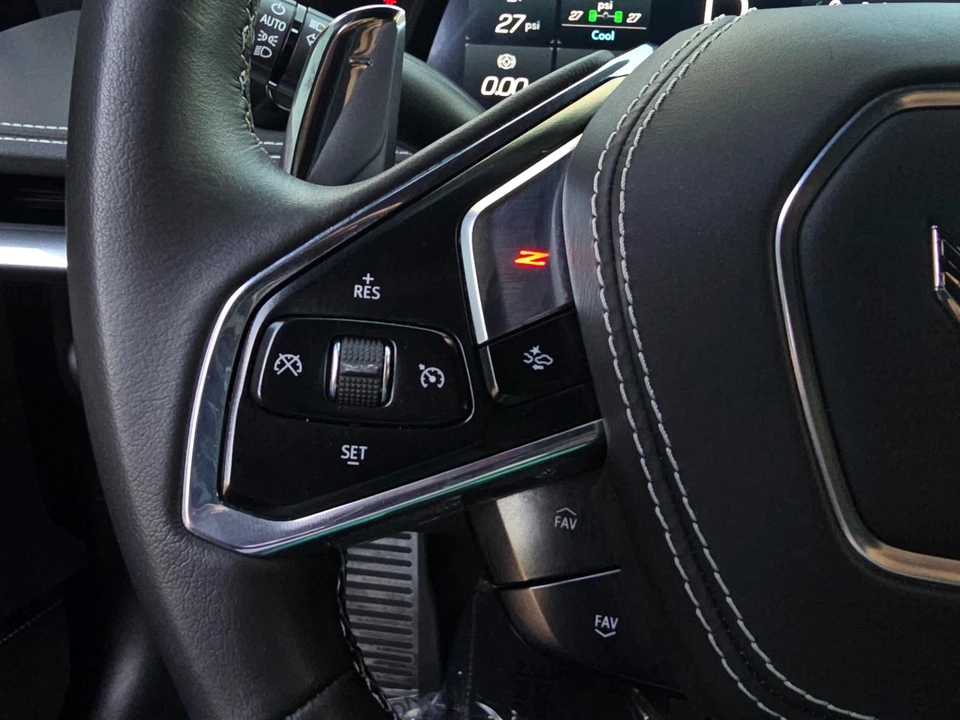 2025 Chevrolet Corvette C8 Z06 - Image 24 of 31