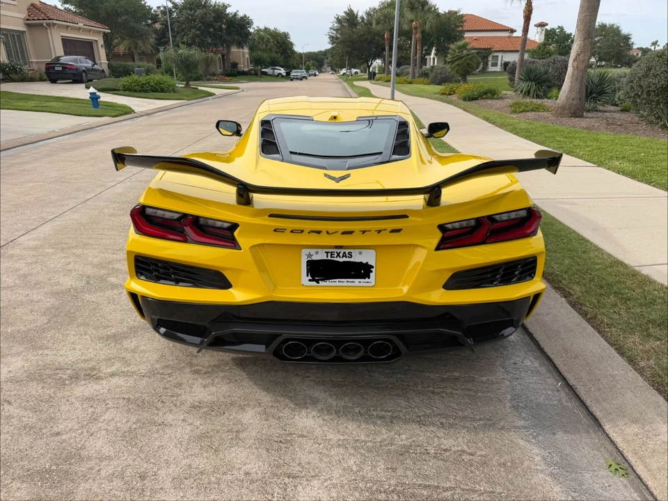 2025 Chevrolet Corvette C8 Z06 - Image 9 of 24