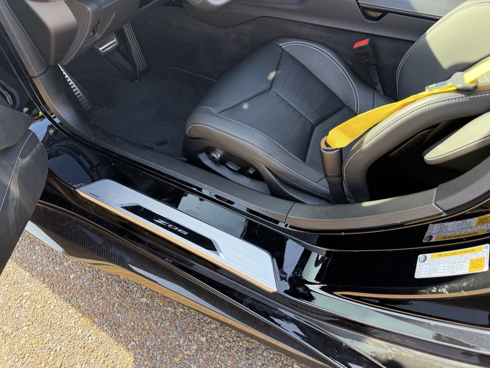 2025 Chevrolet Corvette C8 Z06 - Image 18 of 21