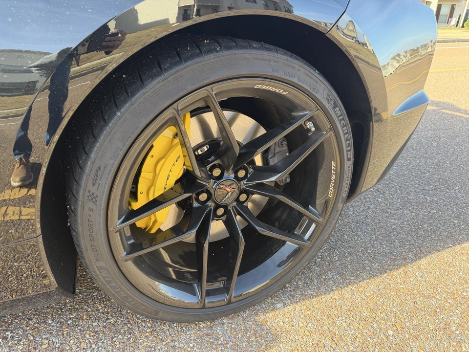 2025 Chevrolet Corvette C8 Z06 - Image 8 of 21