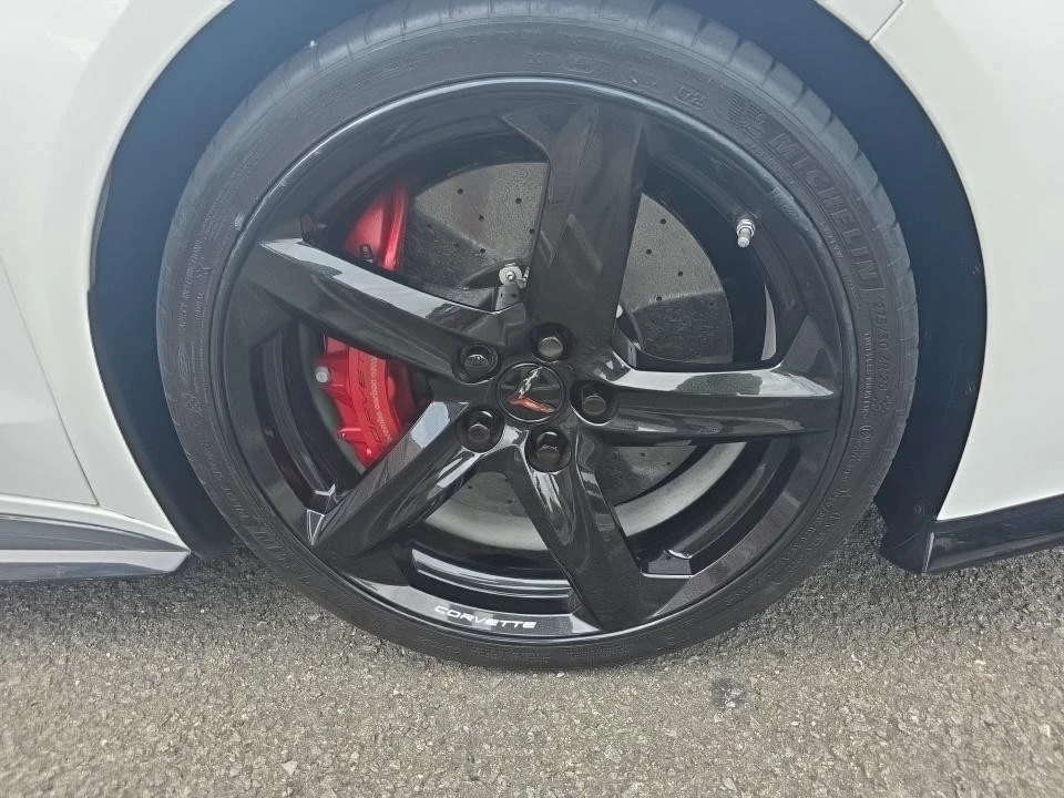 2025 Chevrolet Corvette C8 Z06 - Image 18 of 20