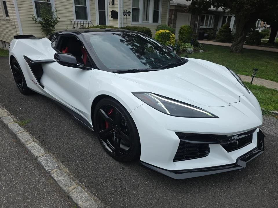 2025 Chevrolet Corvette C8 Z06 - Image 3 of 20