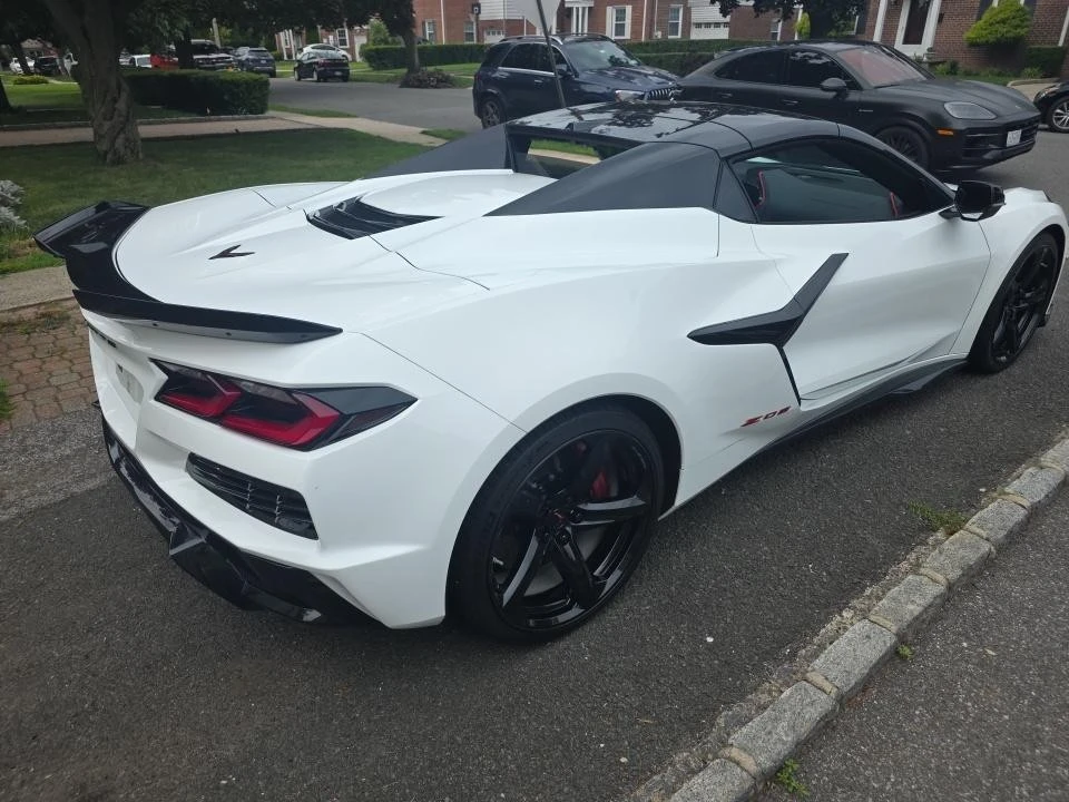 2025 Chevrolet Corvette C8 Z06 - Image 7 of 20