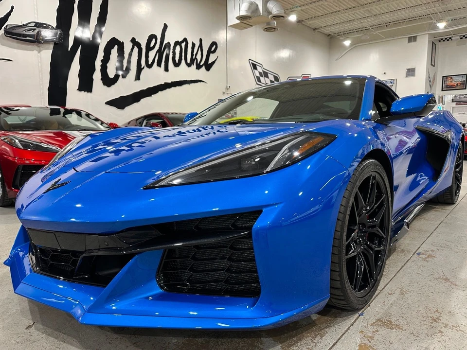 2025 Chevrolet Corvette C8 Z06 - Image 13 of 21