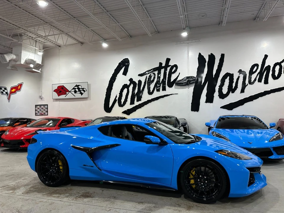 2025 Chevrolet Corvette C8 Z06 - Image 11 of 21