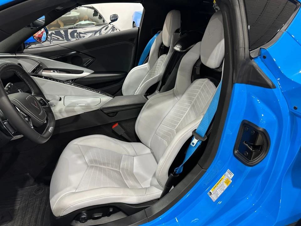 2025 Chevrolet Corvette C8 Z06 - Image 13 of 21