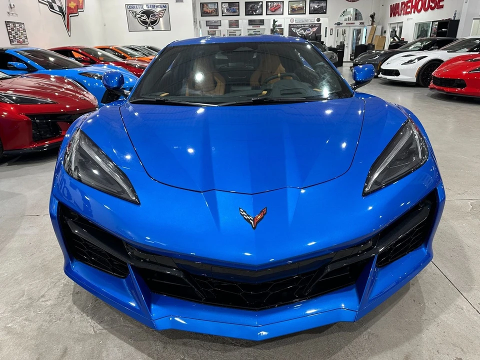 2025 Chevrolet Corvette C8 Z06 - Image 8 of 11