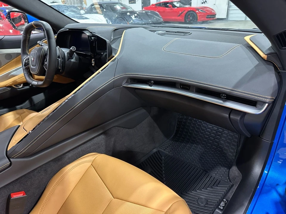 2025 Chevrolet Corvette C8 Z06 - Image 10 of 11