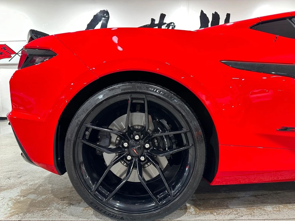 2025 Chevrolet Corvette C8 Z06 - Image 8 of 21