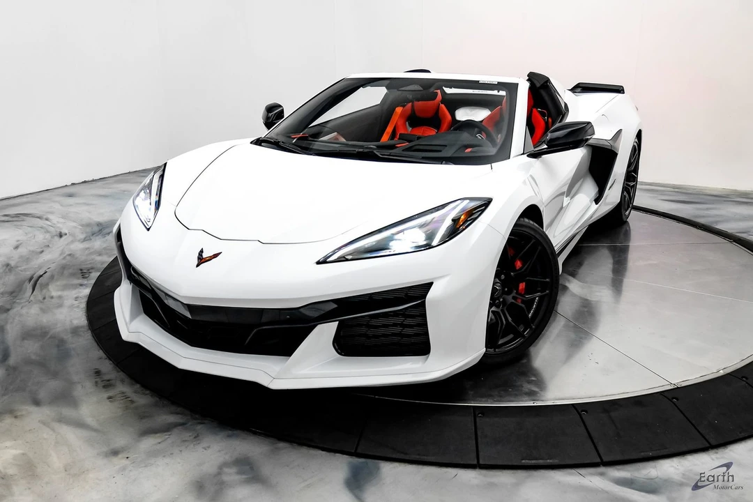 2025 Chevrolet Corvette C8 Z06 - Image 4 of 12