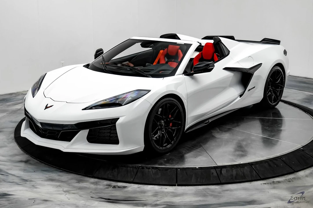 2025 Chevrolet Corvette C8 Z06 - Image 5 of 12