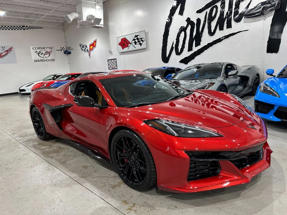 2025 Chevrolet Corvette C8 Z06 - Image 19 of 21