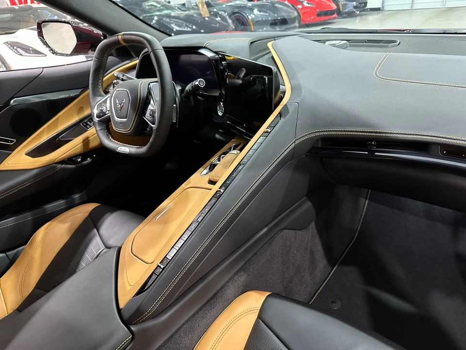 2025 Chevrolet Corvette C8 Z06 - Image 13 of 21