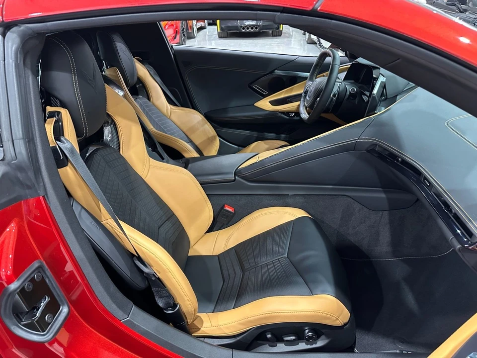 2025 Chevrolet Corvette C8 Z06 - Image 12 of 21