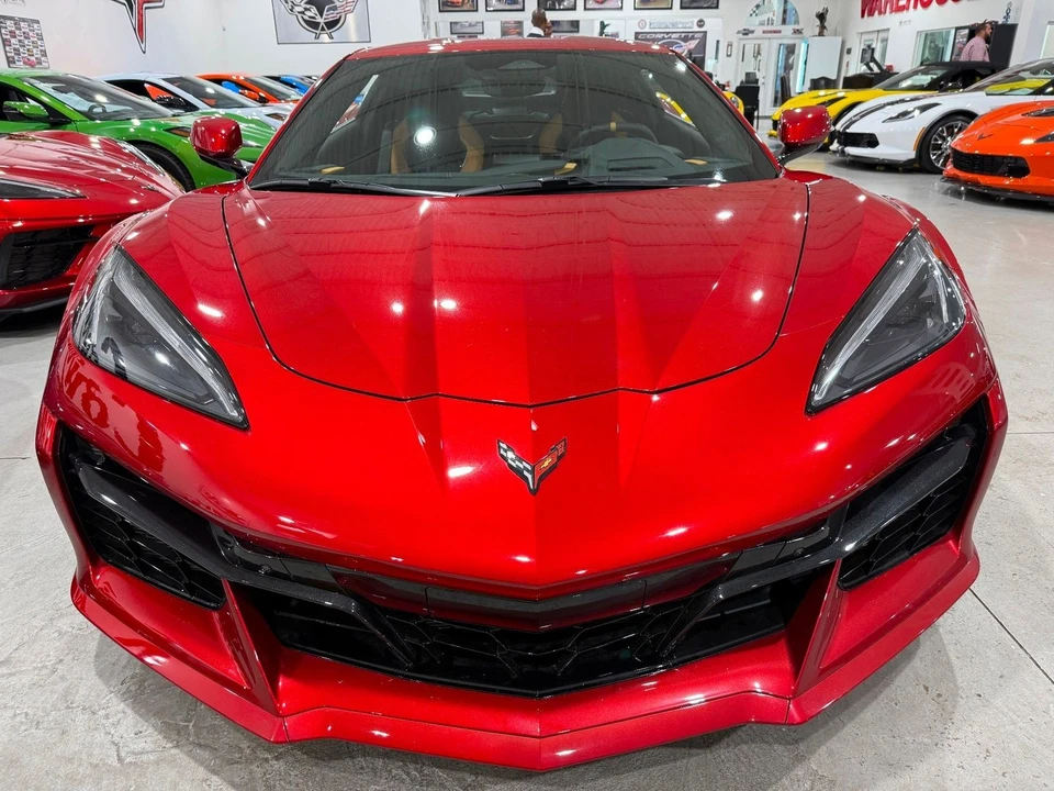 2025 Chevrolet Corvette C8 Z06 - Image 8 of 21