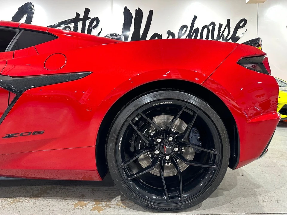 2025 Chevrolet Corvette C8 Z06 - Image 18 of 21