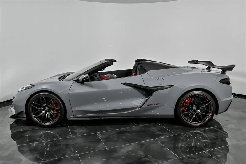 2025 Chevrolet Corvette C8 Z06 - Image 7 of 21