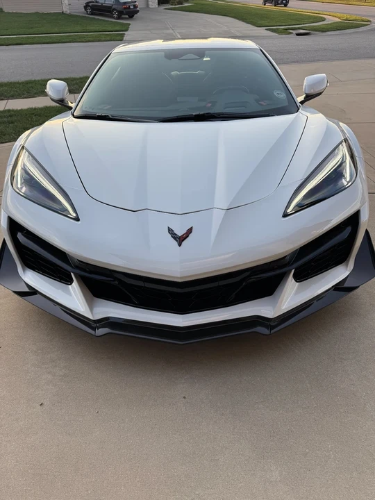 2025 Chevrolet Corvette C8 Z06 - Image 3 of 21