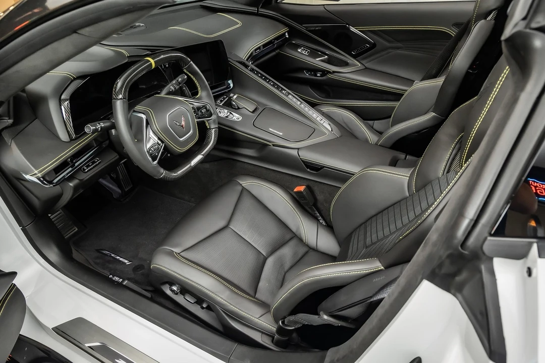 2025 Chevrolet Corvette C8 Z06 - Image 2 of 24
