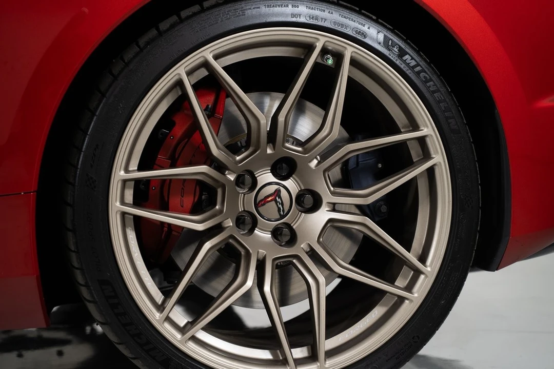 2025 Chevrolet Corvette C8 Z06 - Image 9 of 21