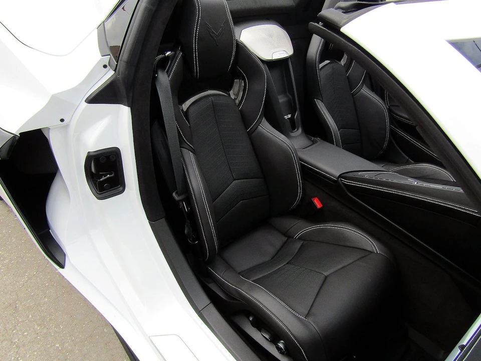 2025 Chevrolet Corvette C8 Z06 - Image 12 of 20