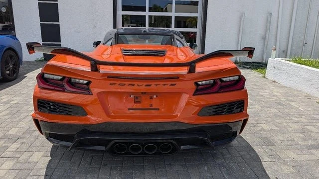 2025 Chevrolet Corvette C8 Z06 - Image 15 of 20