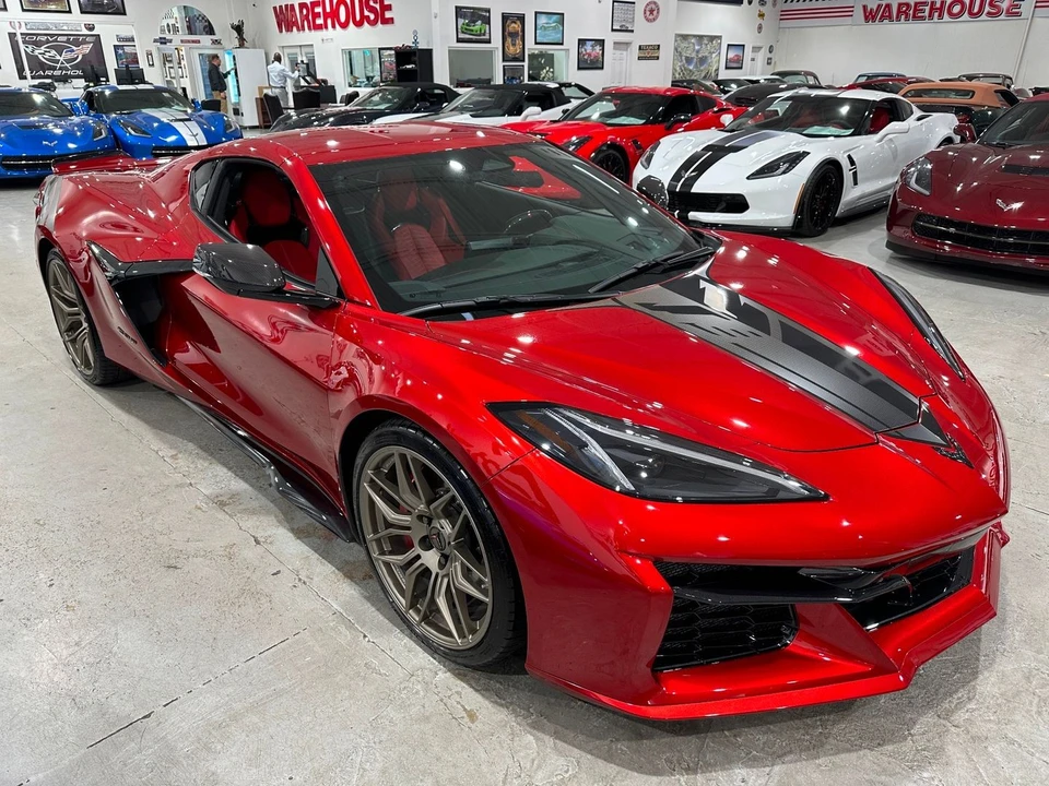 2025 Chevrolet Corvette C8 Z06 - Image 20 of 21