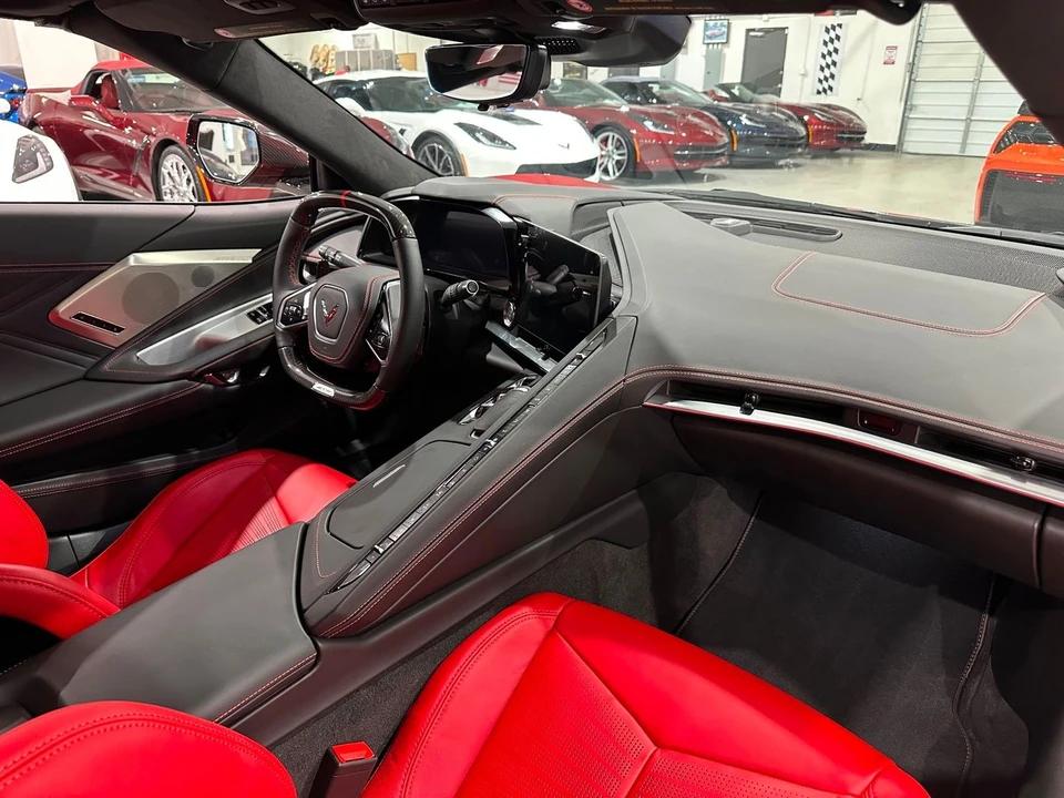 2025 Chevrolet Corvette C8 Z06 - Image 11 of 21