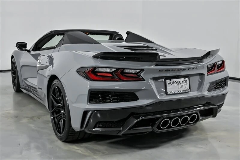 2025 Chevrolet Corvette C8 Z06 - Image 10 of 21