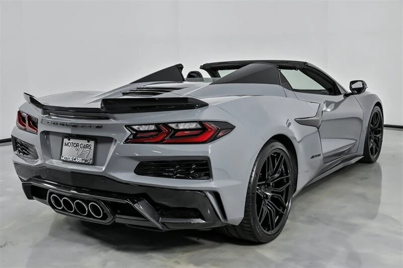2025 Chevrolet Corvette C8 Z06 - Image 12 of 21