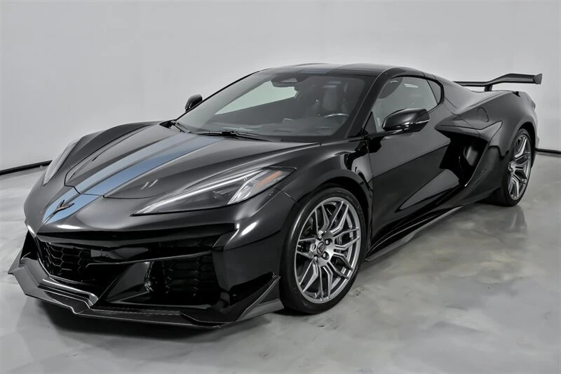 2025 Chevrolet Corvette C8 Z06 - Image 6 of 21