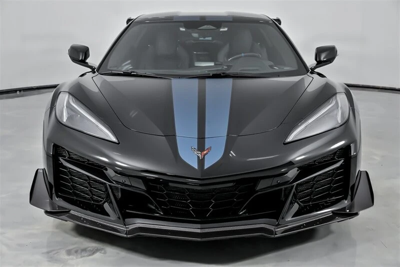 2025 Chevrolet Corvette C8 Z06 - Image 5 of 21