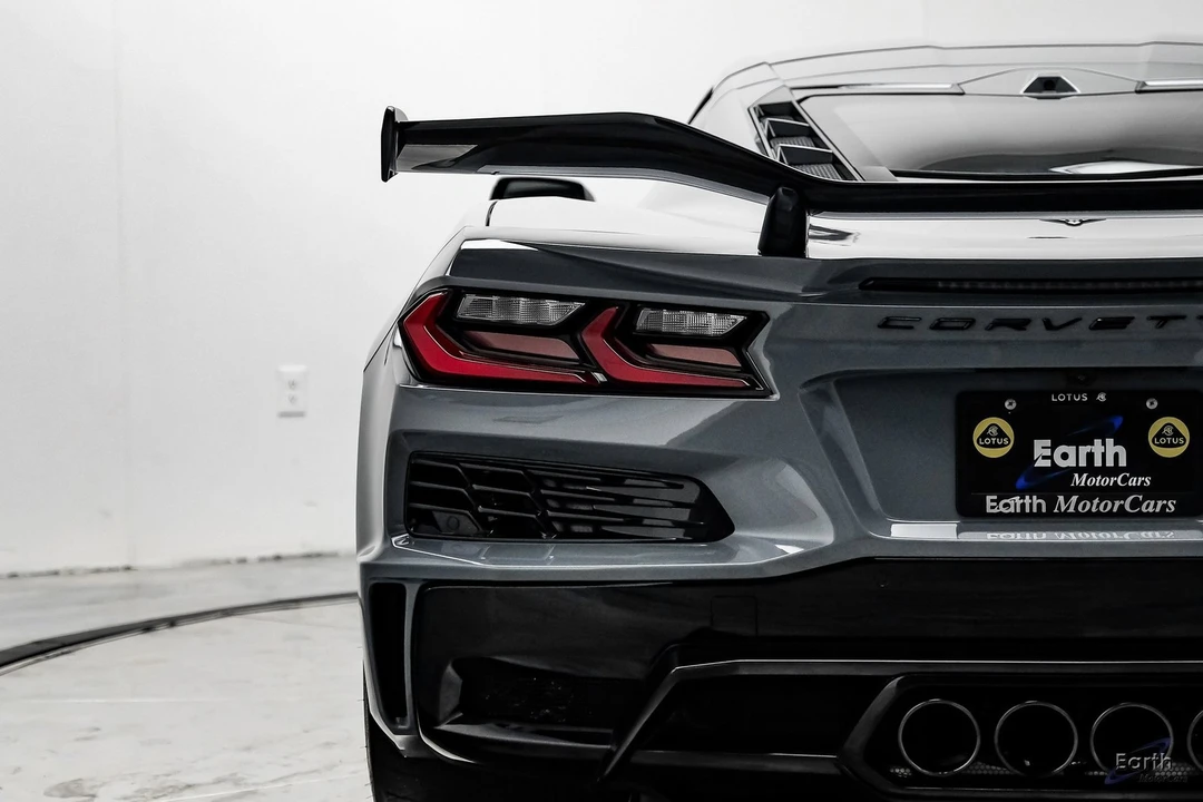 2025 Chevrolet Corvette C8 Z06 - Image 7 of 12