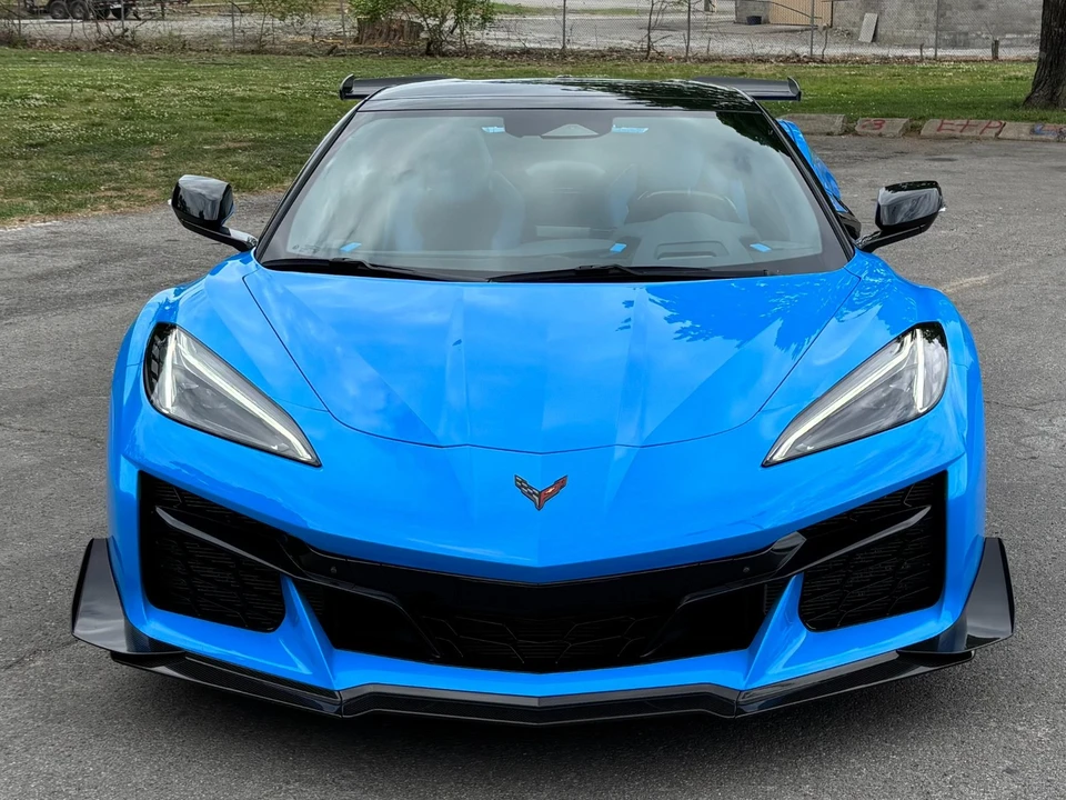 2025 Chevrolet Corvette C8 Z06 - Image 5 of 31
