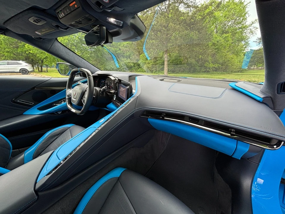 2025 Chevrolet Corvette C8 Z06 - Image 14 of 31