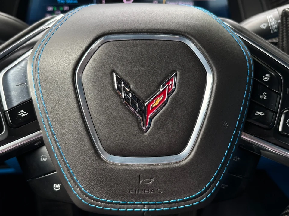 2025 Chevrolet Corvette C8 Z06 - Image 18 of 31